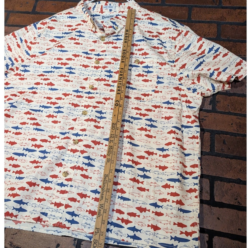 Duluth Men's Untucked Relaxed Fit Red White Blue Fish Print Short Sleeve Shirt - Picture 5 of 12